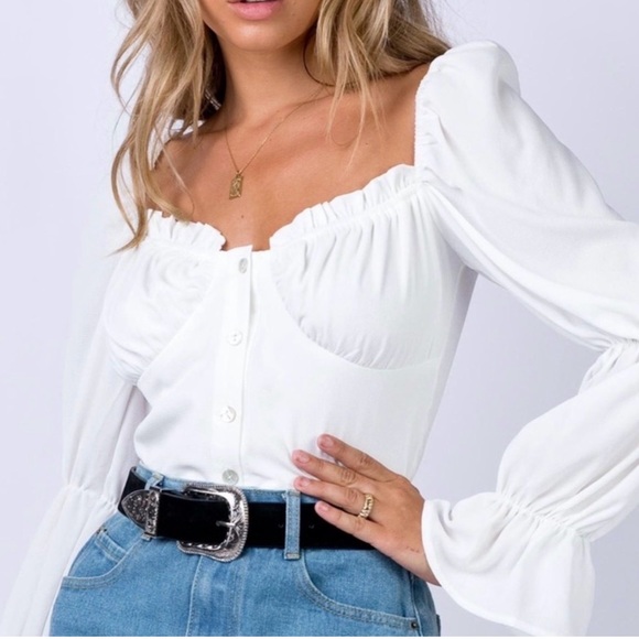 Princess Polly Tops - Princess Polly white corset detail puff sleeve top, size 4